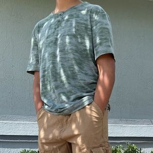 BANANA REPUBLIC " The Vintage T" short sleeve shirt size small